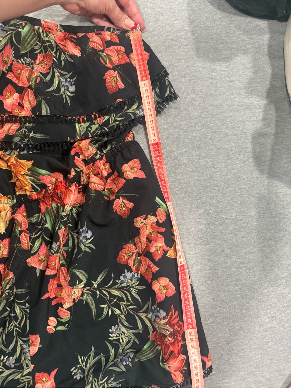 bebe Black One-Shoulder Floral Romper with Lace Trim - Picture 8 of 8